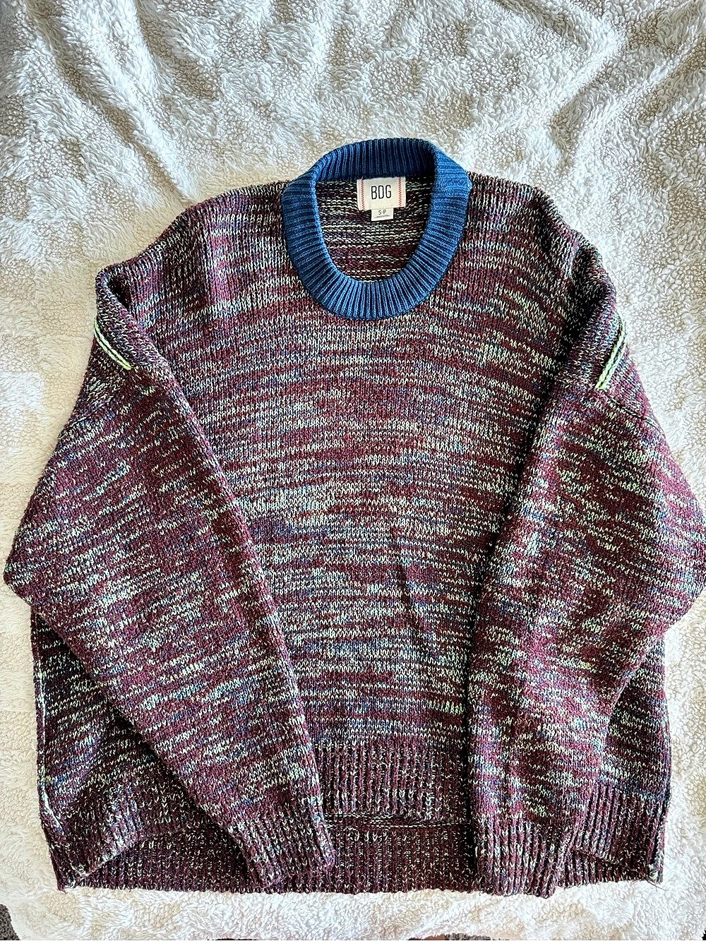 BDG Color Block Sweater Size Small Like New